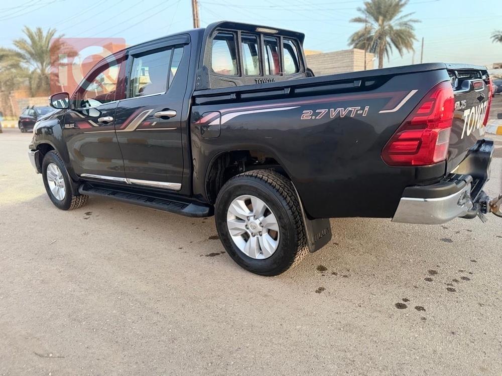 تويوتا هايلوكس